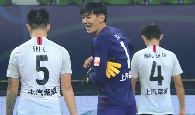 博彩平台排名-武汉卓尔门将连续神扑，帮助球队保持不败战绩(武汉卓尔门将连续神扑,帮助球队保持不败战绩的是谁)